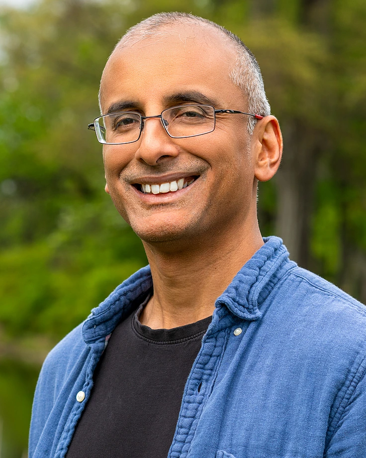 Portrait of Akshay Venkatesh