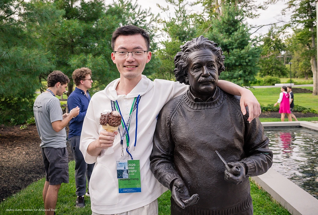 PiTP 2026 Photos with Einstein_5