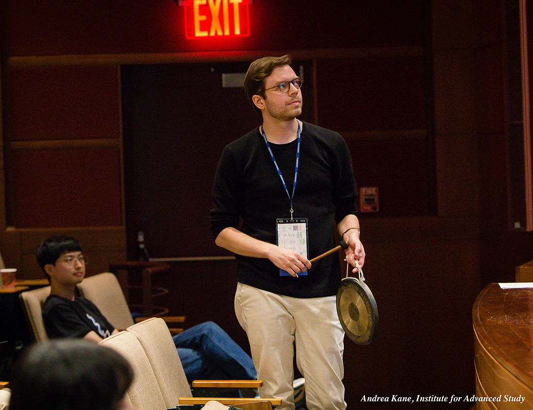 Amplitudes Conference Organizers - Mizera