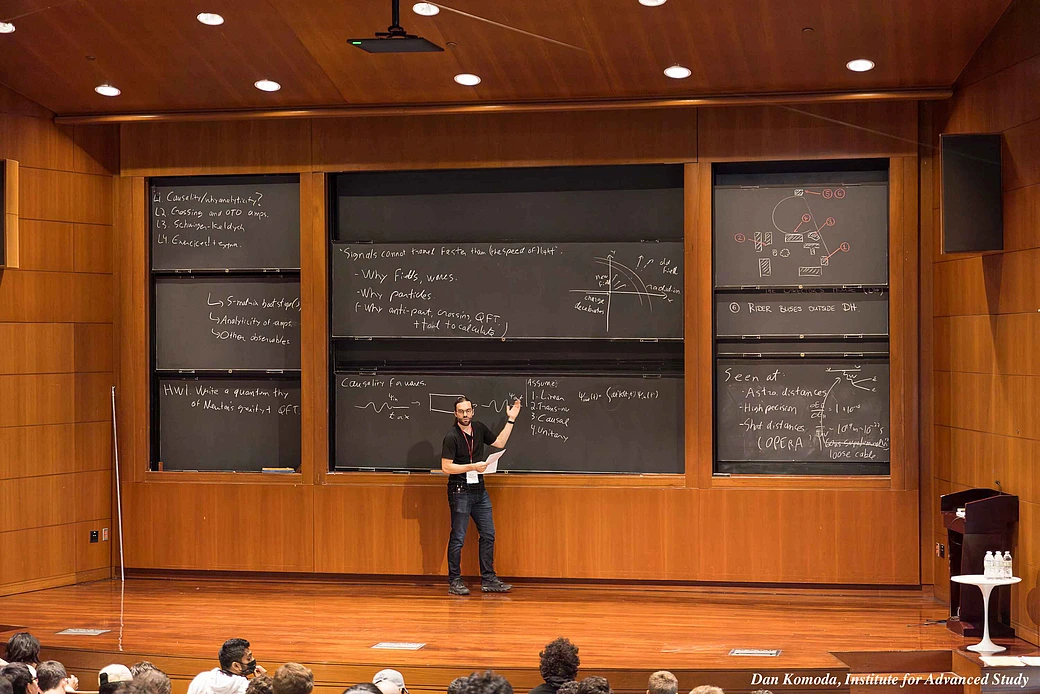 Amplitudes Summer School Speakers - Caron-Huot
