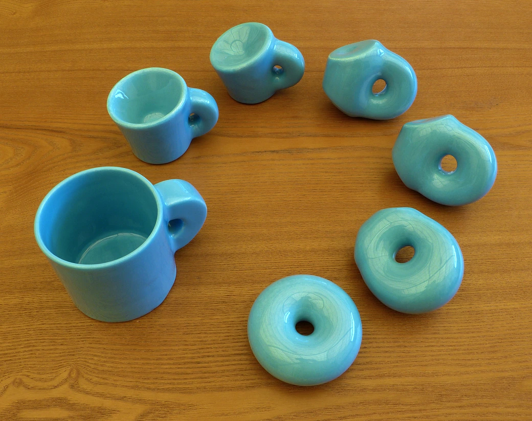 Topology coffee cup donut