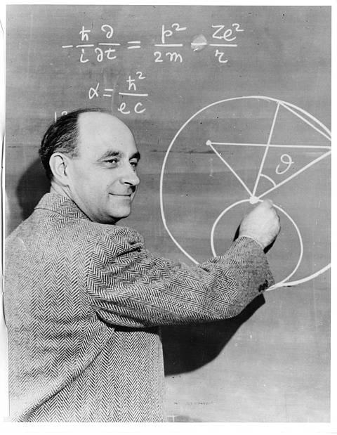 Enrico_Fermi_at_the_blackboard.jpg