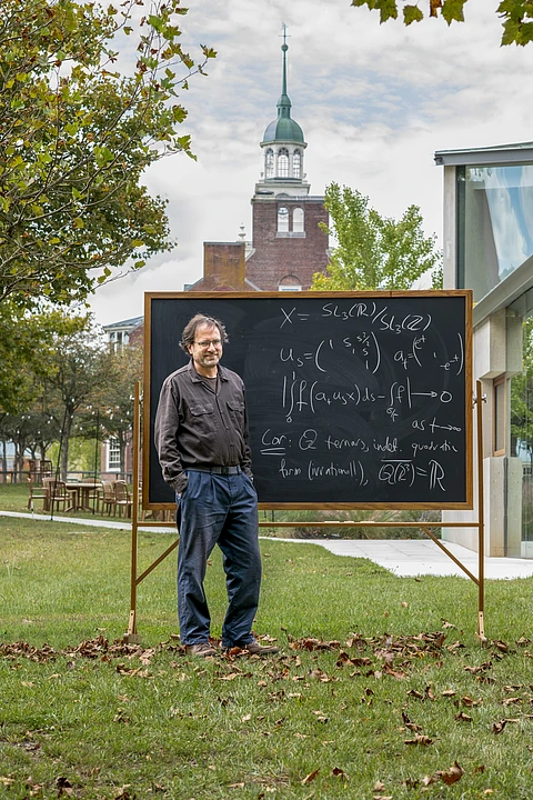 Elon Lindenstrauss