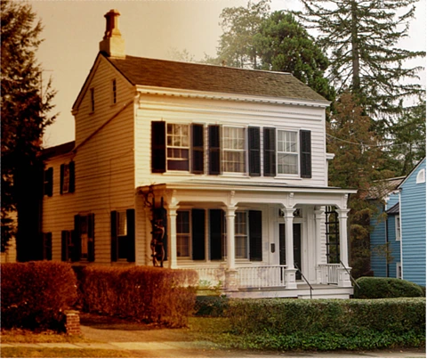 Albert Einstein House 112 Mercer Street then and now